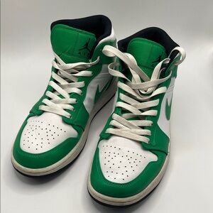 Jordan Men's Sneakers in Green and White
